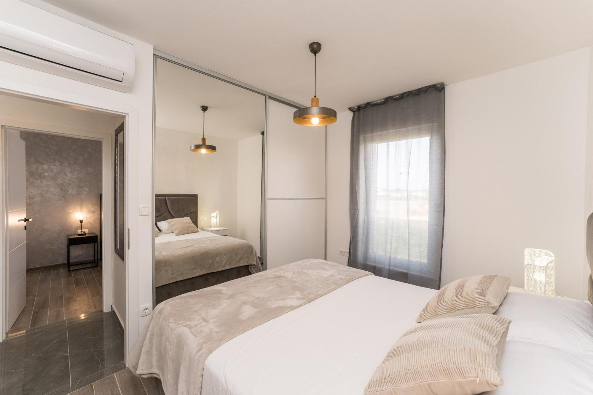 Luxury D Apartments Bibinje Habitación foto